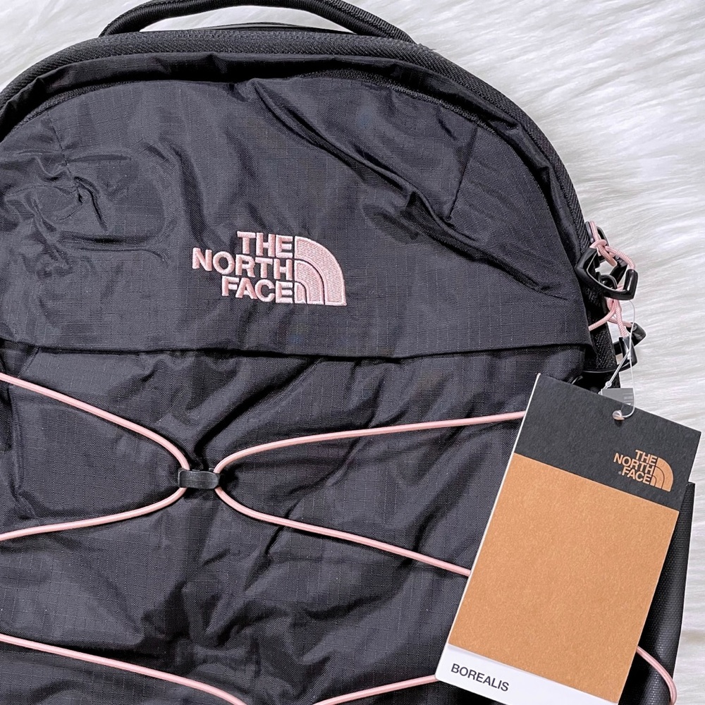 The North Face Women’s Borealis 27 Liter Backpack - Picture 3 of 10